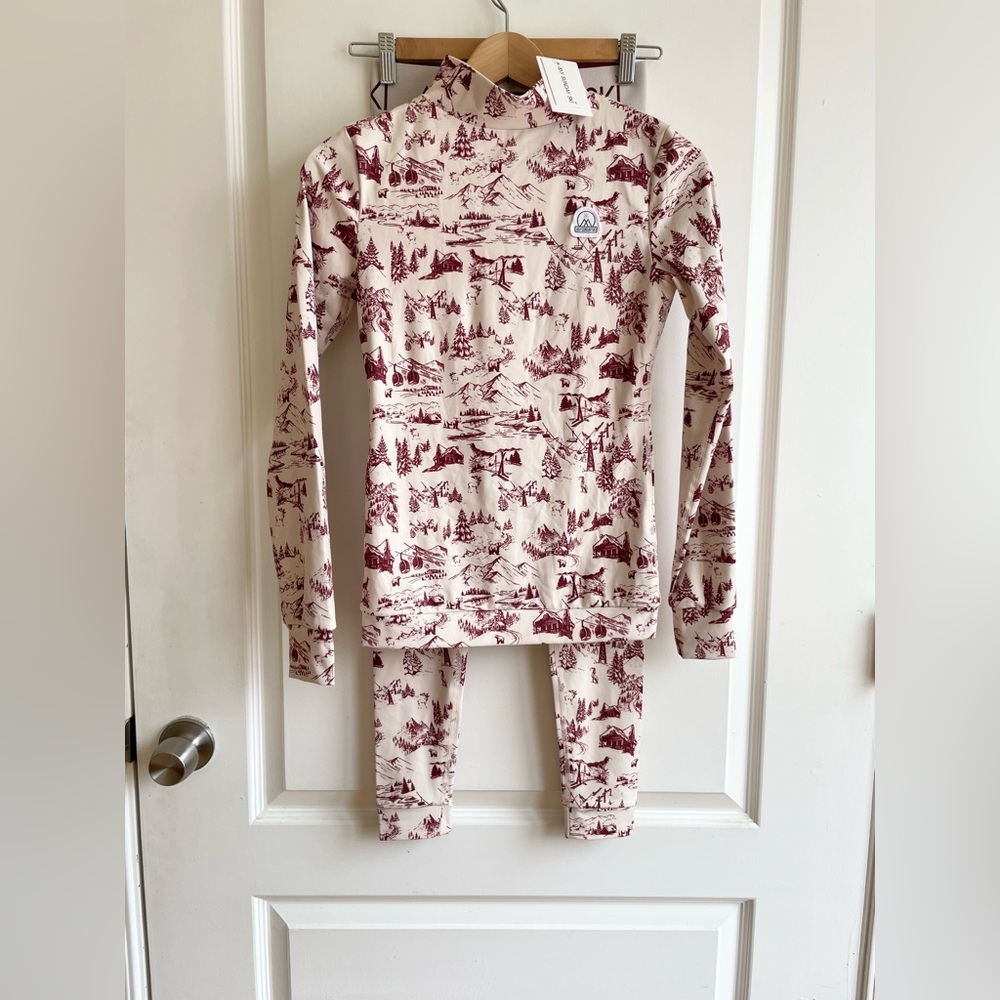 My Sunday Ski TOILE DE JOUY BASE LAYER SET In Cabernet Ski Base Layer NWT